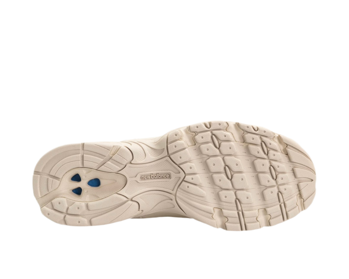NEW BALANCE 530 ‘LINEN ARID STONE’