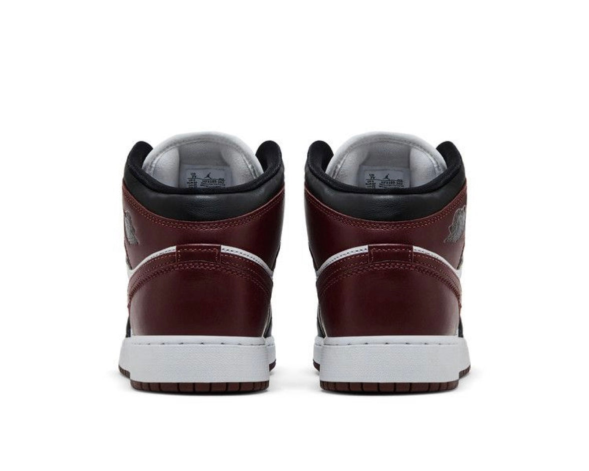 AIR JORDAN 1 MID SE ‘DARK PONY’