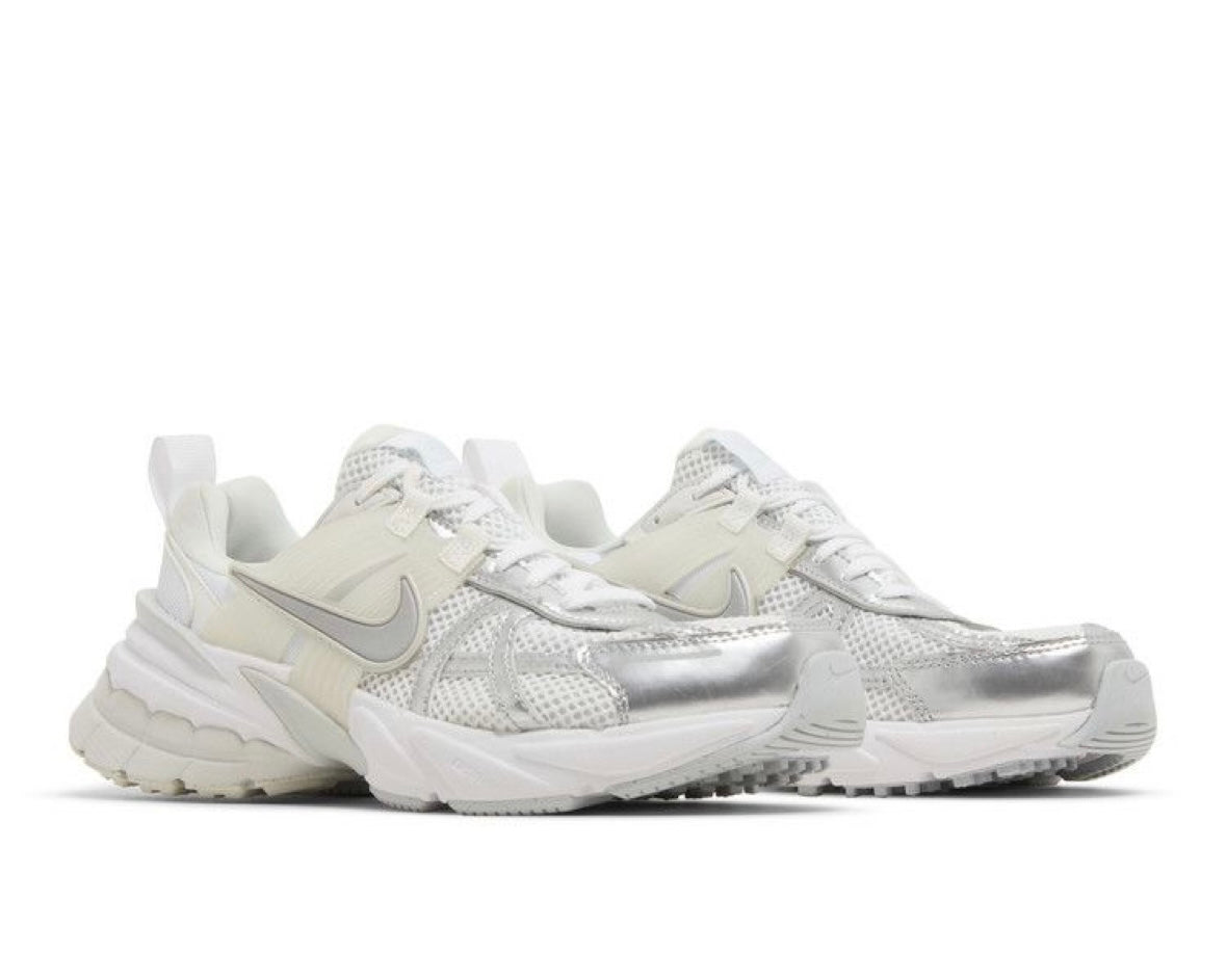 NIKE V2K RUN ‘METALLIC SILVER’