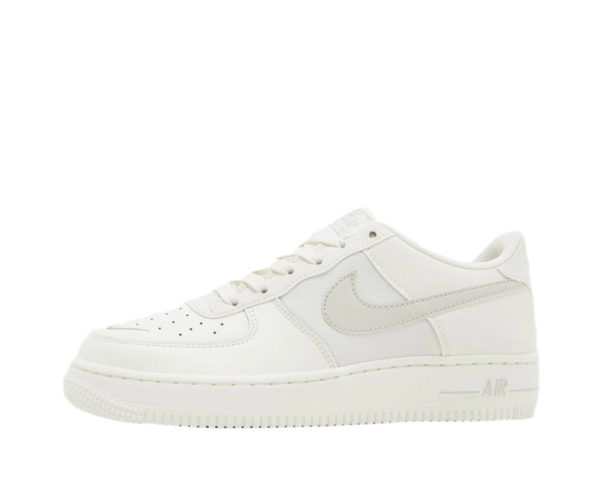 NIKE AIR FORCE 1 LOW GS ‘SAIL LIGHT BONE’