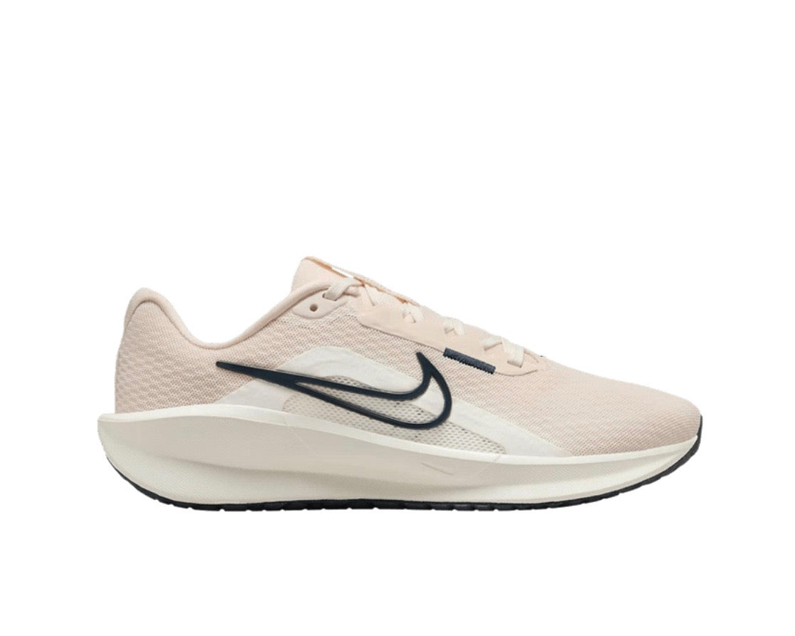 NIKE DOWNSHIFTER 13 ‘BEIGE’