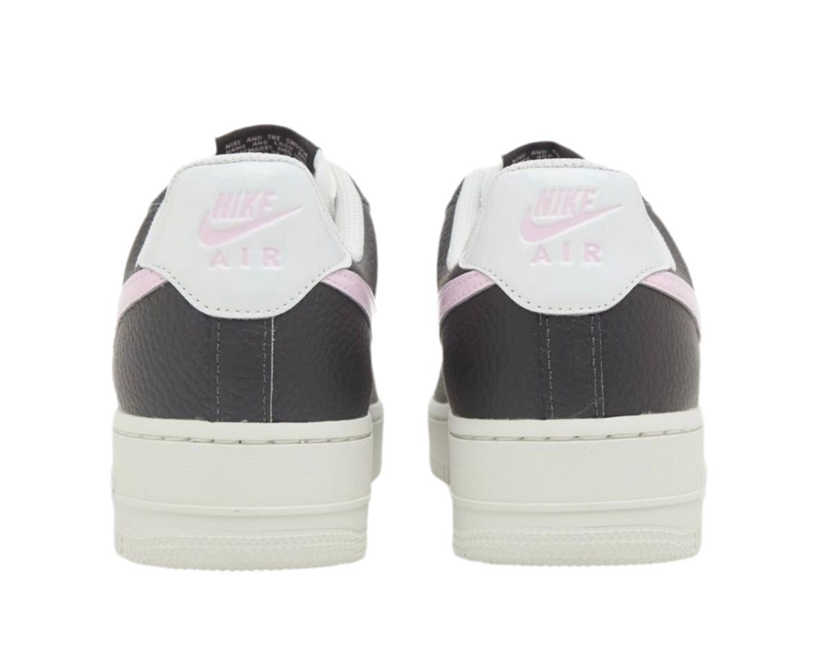 NIKE AIR FORCE 1 ‘07 ‘MEDIUM ASH PINK FOAM’