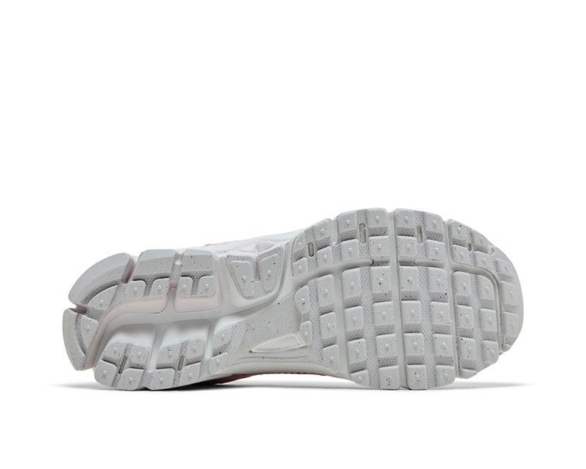 NIKE VOMERO 5 ‘PEARL PINK’