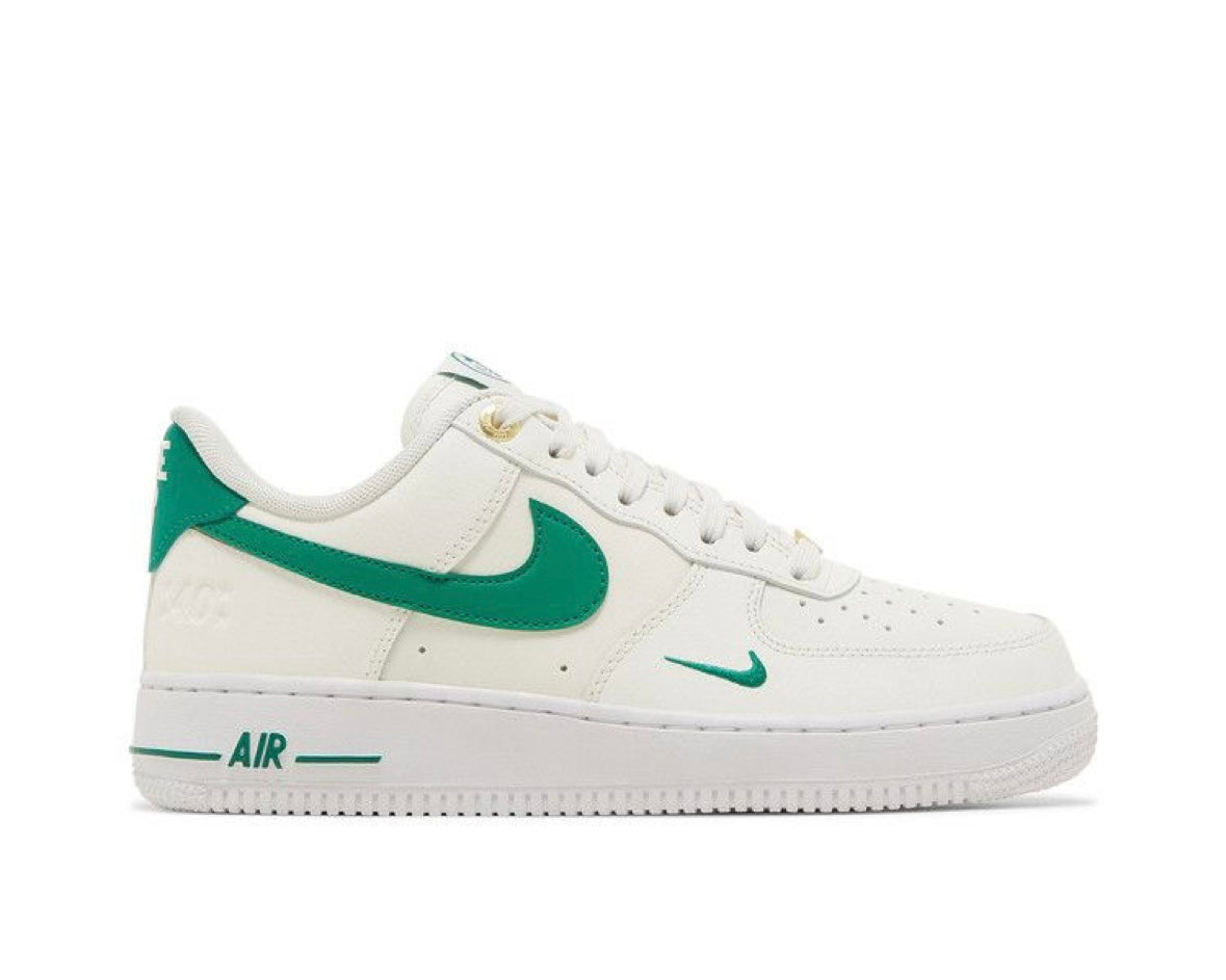 NIKE AIR FORCE 1 ‘07 SE ‘40th ANNIVERSARY - SAIL MALACHITE
