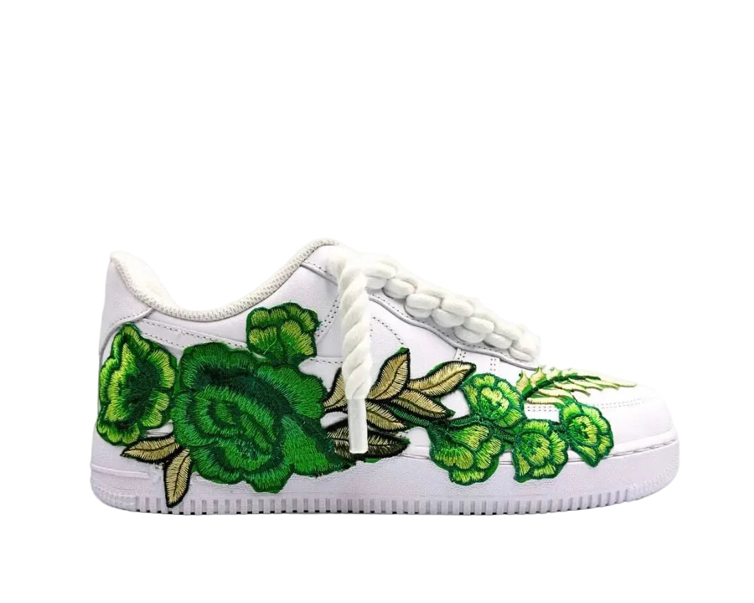NIKE AIR FORCE 1 ‘07 ‘TRIPLE WHITE’ ‘GREEN ROSE ROPE LACES’
