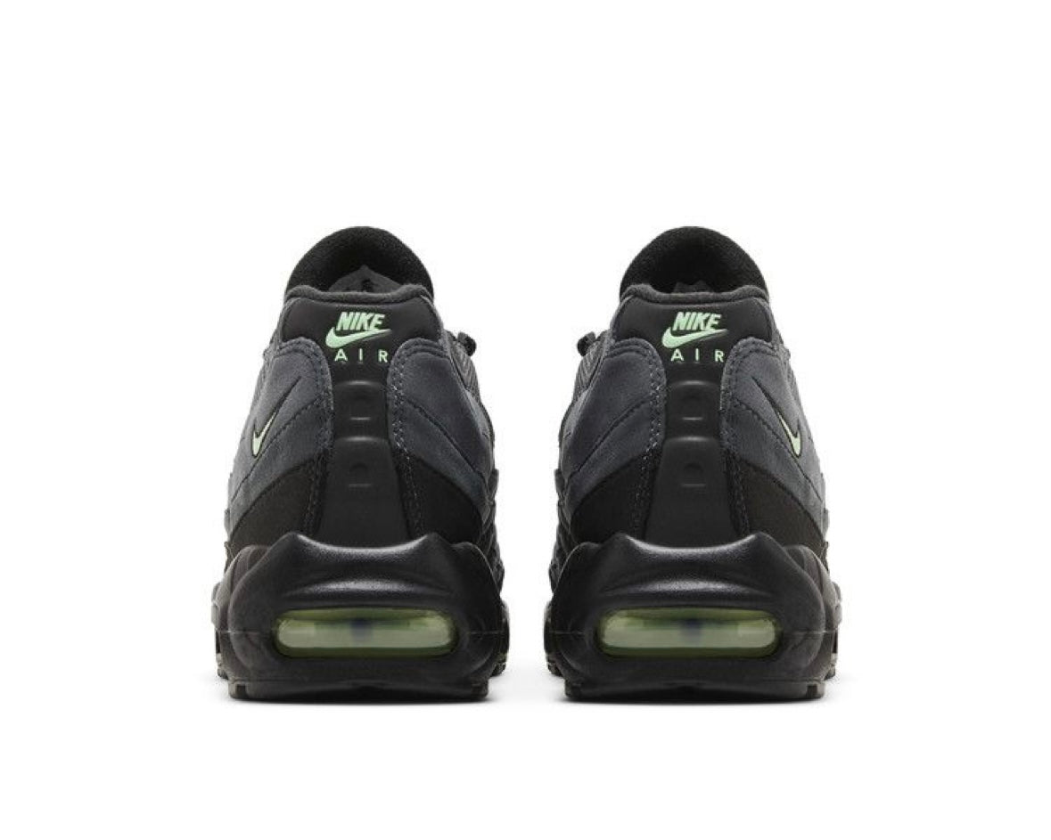 NIKE AIR MAX 95 ‘VAPOR GREEN’