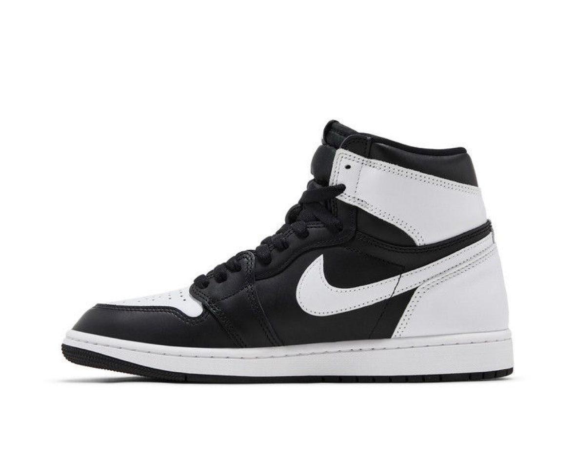 AIR JORDAN 1 RETRO HIGH OG ‘BLACK WHITE 2.0’