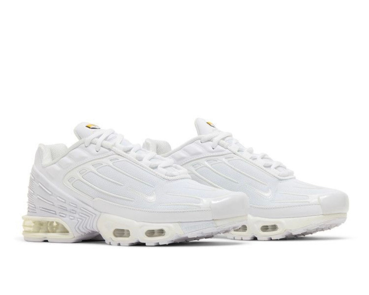 NIKE AIR MAX PLUS 3 ‘TRIPLE WHITE’