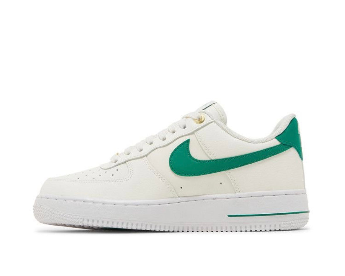 NIKE AIR FORCE 1 ‘07 SE ‘40th ANNIVERSARY - SAIL MALACHITE