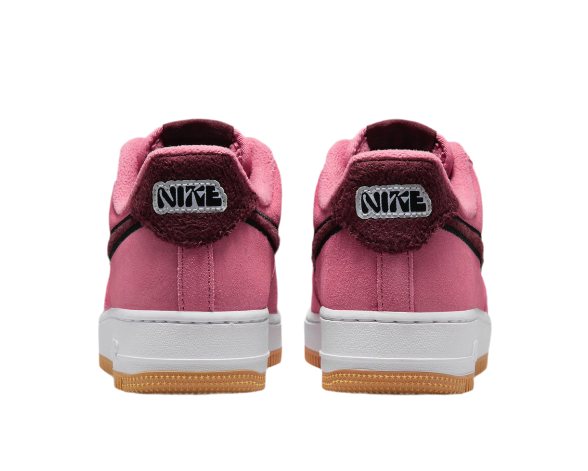 NIKE AIR FORCE 1 ‘07 SE ‘DESERT BERRY FLEECE’