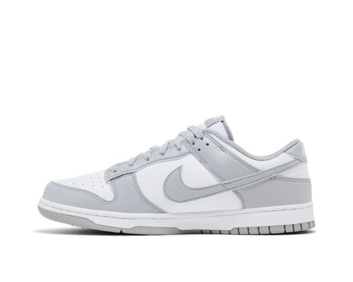 NIKE DUNK LOW ‘LIGHT SMOKE GREY’