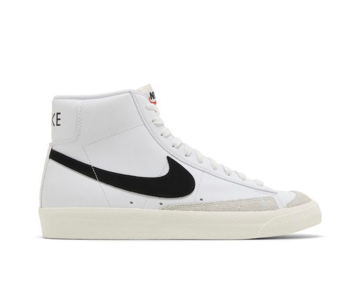 NIKE BLAZER MID ‘77 VINTAGE ‘WHITE BLACK’