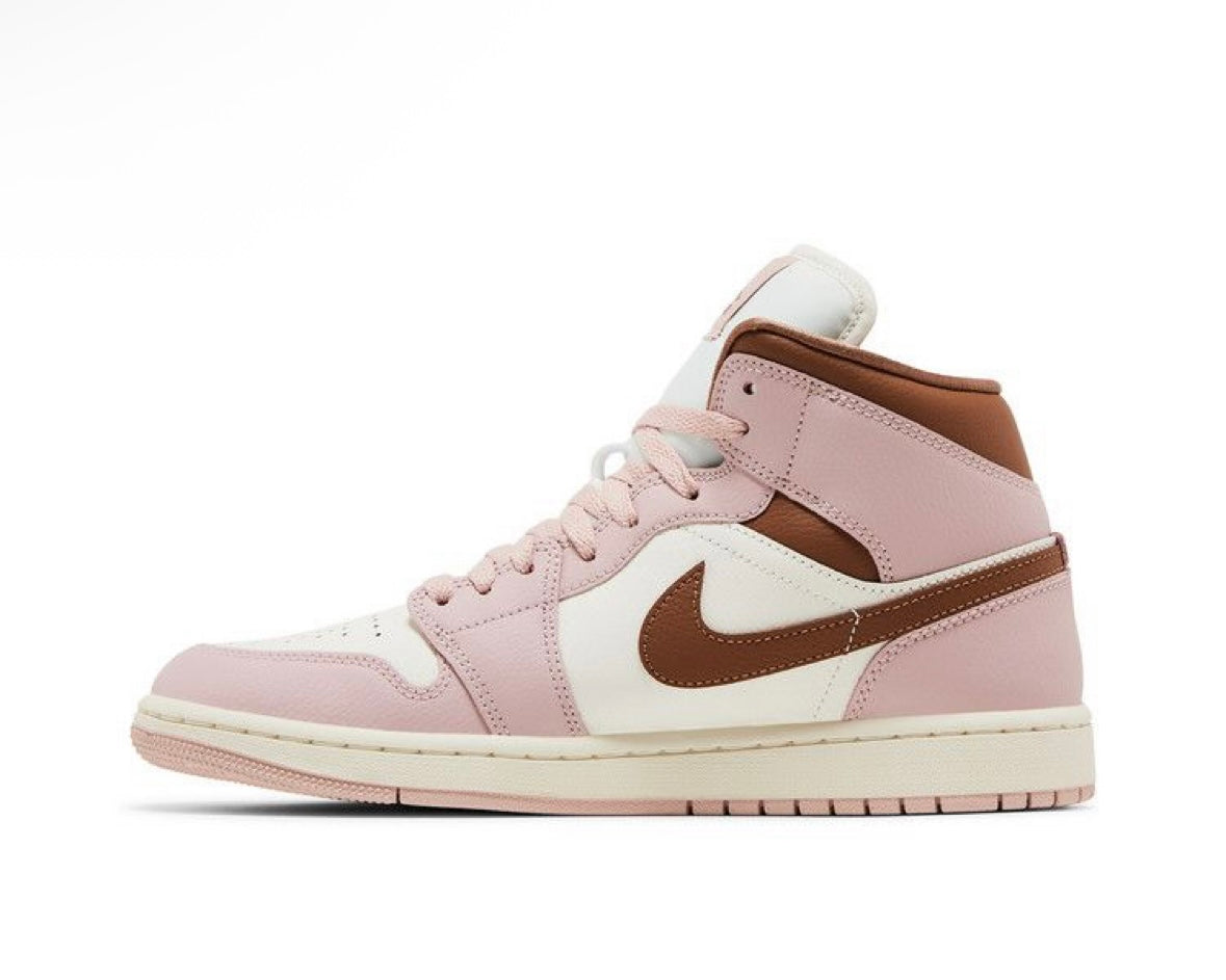 AIR JORDAN 1 MID ‘PINK OXFORD’