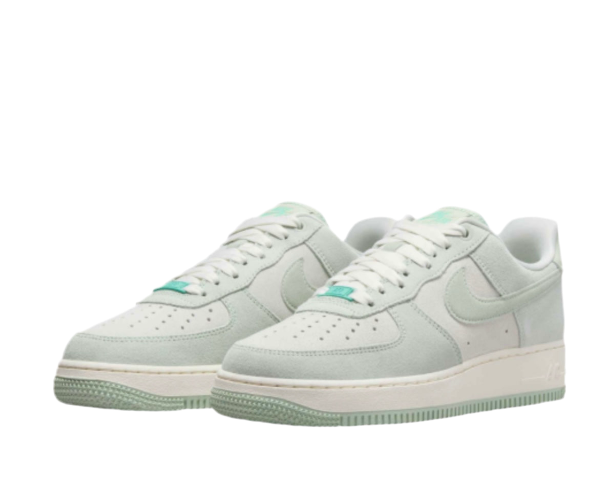 NIKE AIR FORCE 1 LOW ‘SPRUCE AURA PISTACHIO FROST’