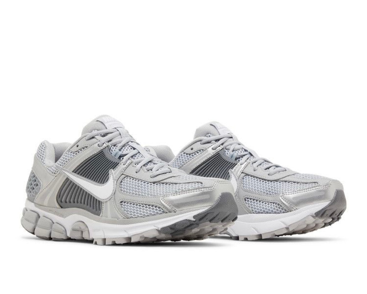 NIKE AIR ZOOM VOMERO 5 ‘WOLF GREY’