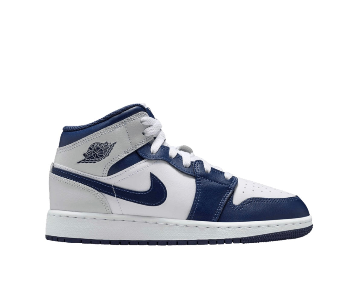 AIR JORDAN 1 MID GS ‘SMOKE GREY OBSIDIAN’