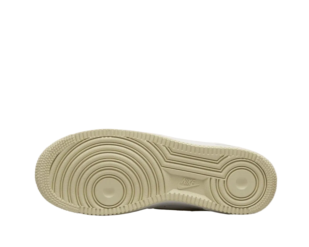 NIKE AIR FORCE 1 ‘WHITE LIGHT KHAKI’