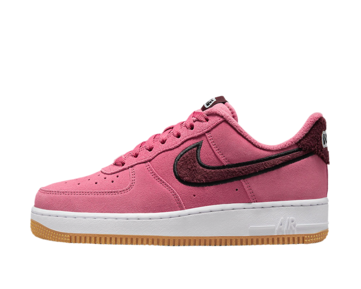 NIKE AIR FORCE 1 ‘07 SE ‘DESERT BERRY FLEECE’