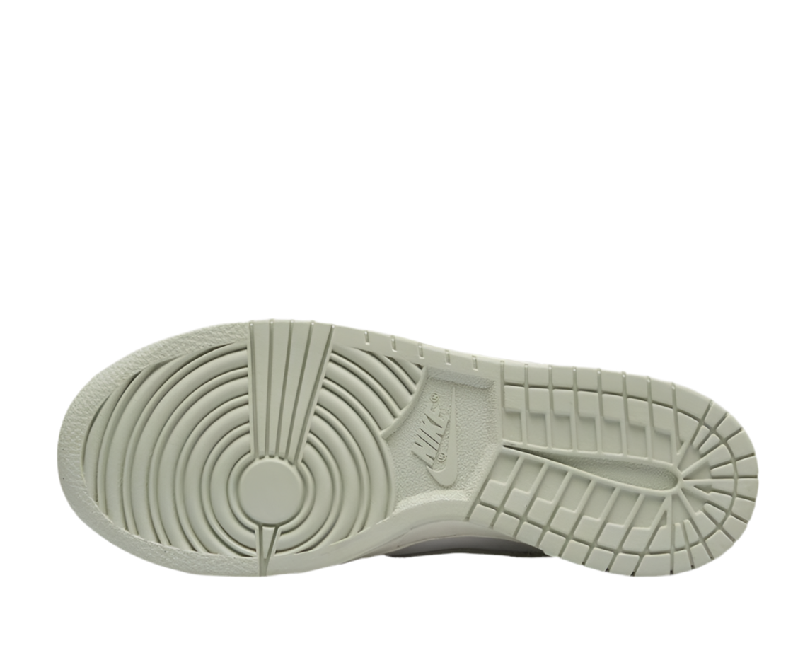 NIKE DUNK LOW ‘WHITE PHOTON DUST’