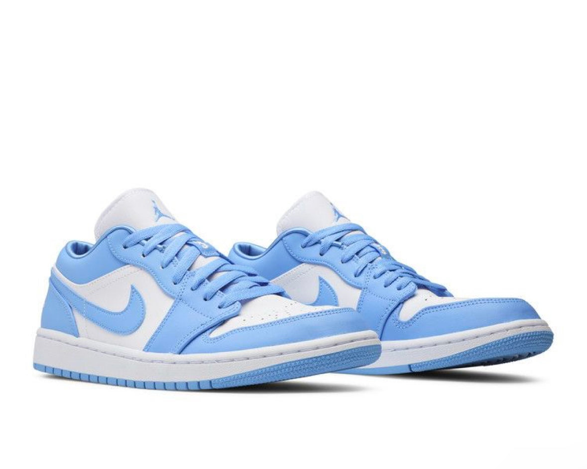 AIR JORDAN 1 LOW WMNS ‘UNC’