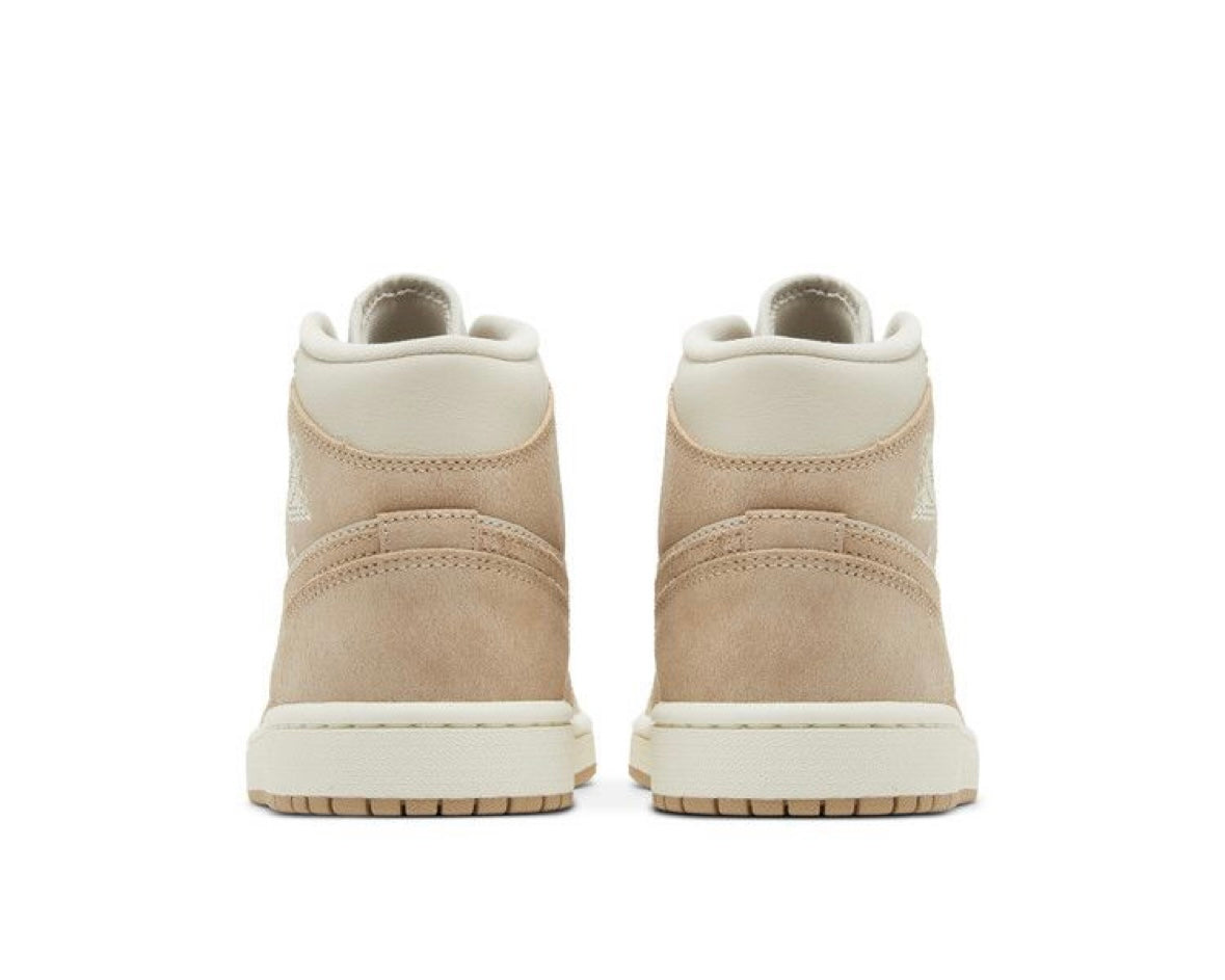 AIR JORDAN 1 MID SE ‘LEGEND LIGHT BROWN’