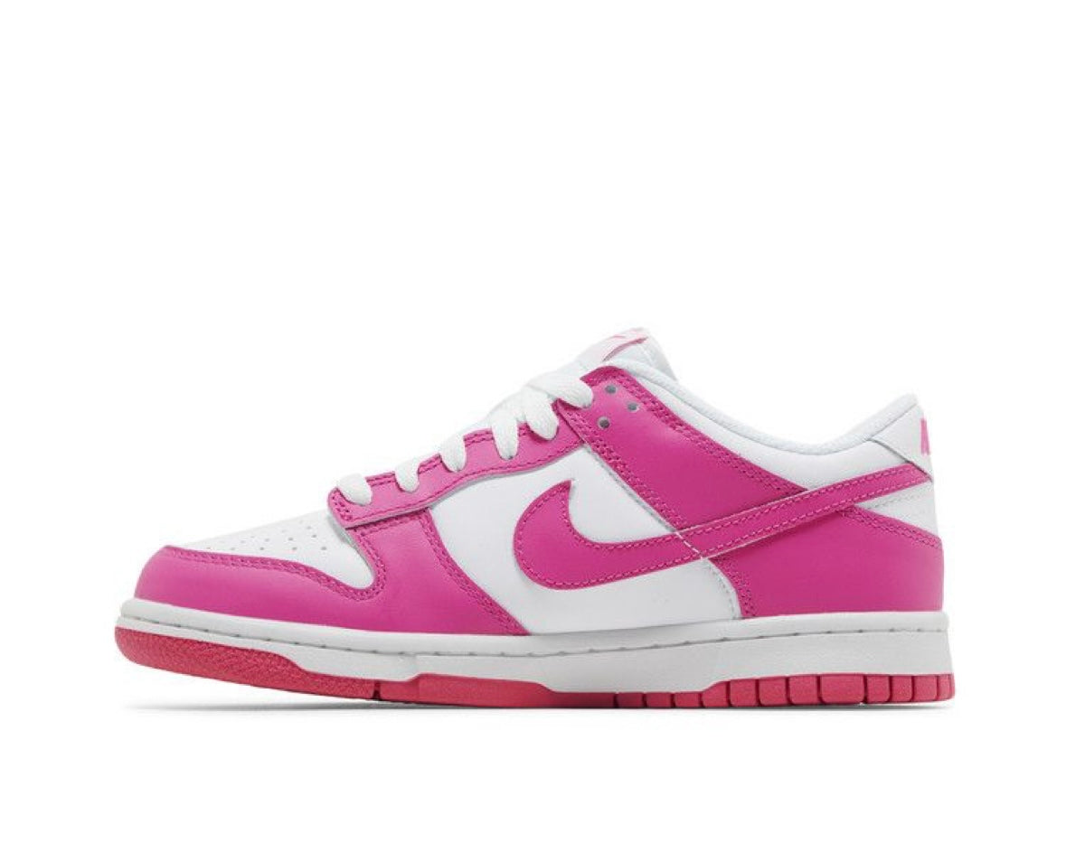 NIKE DUNK LOW ‘LASER FUCHSIA’