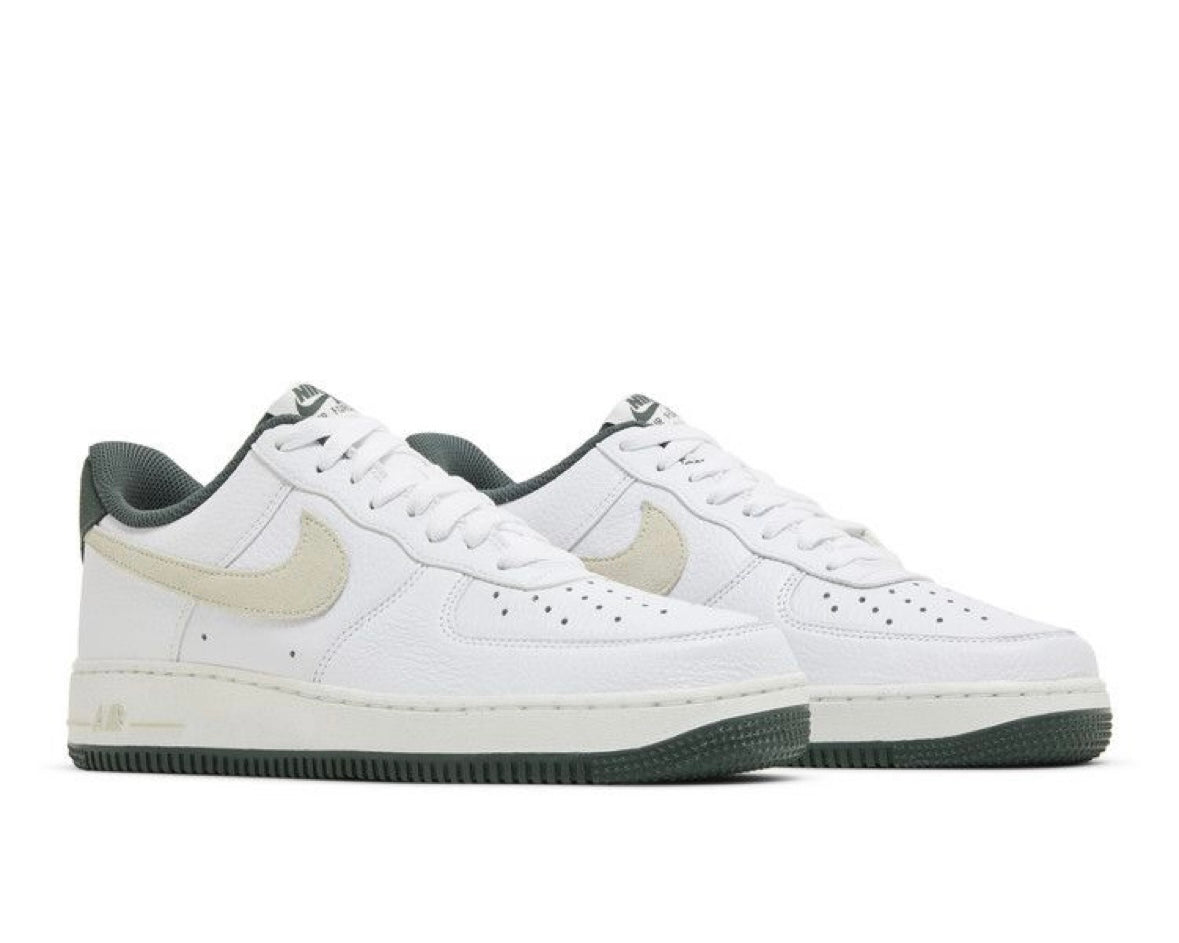 NIKE AIR FORCE ‘07 LV8 ‘VINTAGE GREEN’