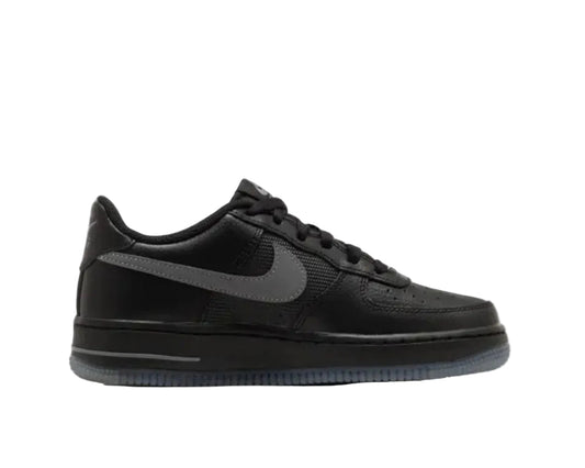 NIKE AIR FORCE 1 ‘BLACK COOL GREY’