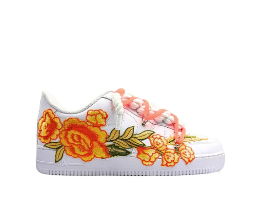 NIKE AIR FORCE 1 LOW ‘07 ‘TRIPLE WHITE’ ‘ORANGE ROSE ROPE DOUBLE LACES’