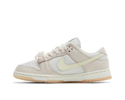 NIKE DUNK LOW ‘LIGHT SOFT PINK’