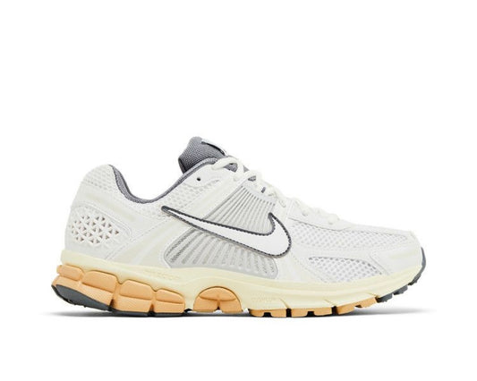 NIKE AIR ZOOM VOMERO 5 ‘SUMMIT WHITE PURE PLATINUM’
