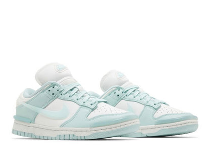 NIKE DUNK LOW TWIST ‘JADE ICE’