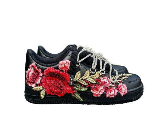 NIKE AIR FORCE 1 ‘07 ‘TRIPLE BLACK’ ‘DIAMOND ROSE ROPE LACES’
