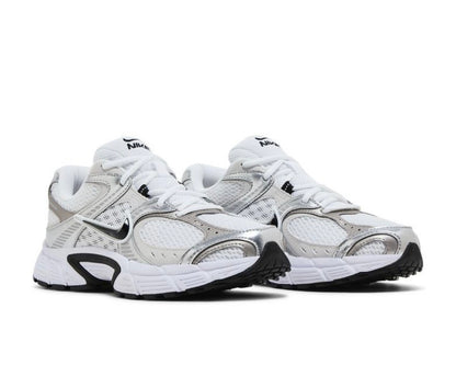 NIKE V5 RNR ‘VAST GREY’