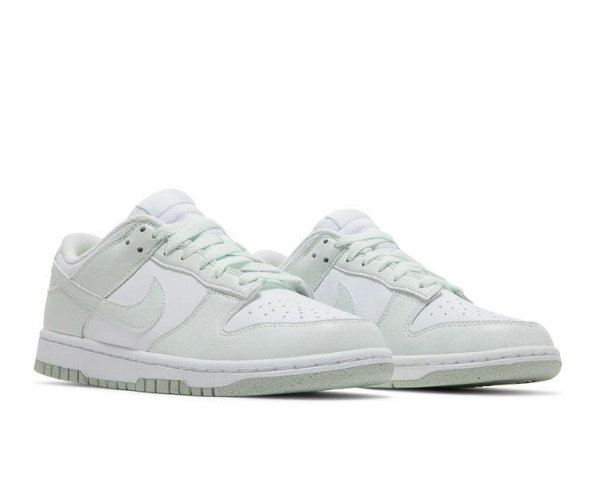 NIKE DUNK LOW NEXT NATURE ‘WHITE MINT’