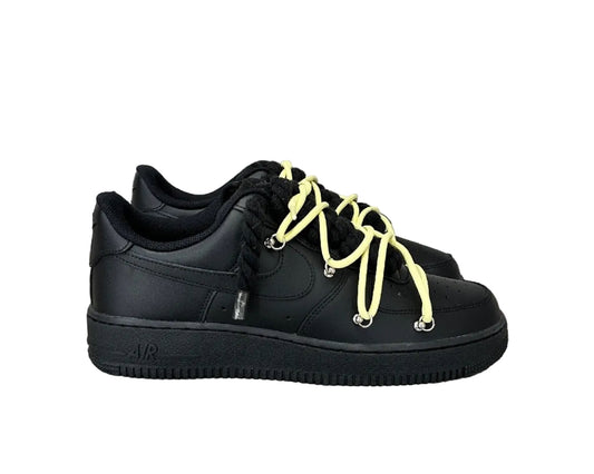 NIKE AIR FORCE 1 ‘07 ‘TRIPLE BLACK’ ‘DOUBLE LACES YELLOW’