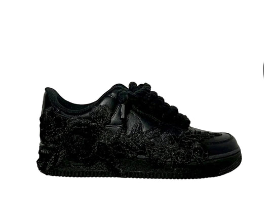 NIKE AIR FORCE 1 ‘07 ‘TRIPLE BLACK’ ‘BLACK ROSE ROPE LACES’