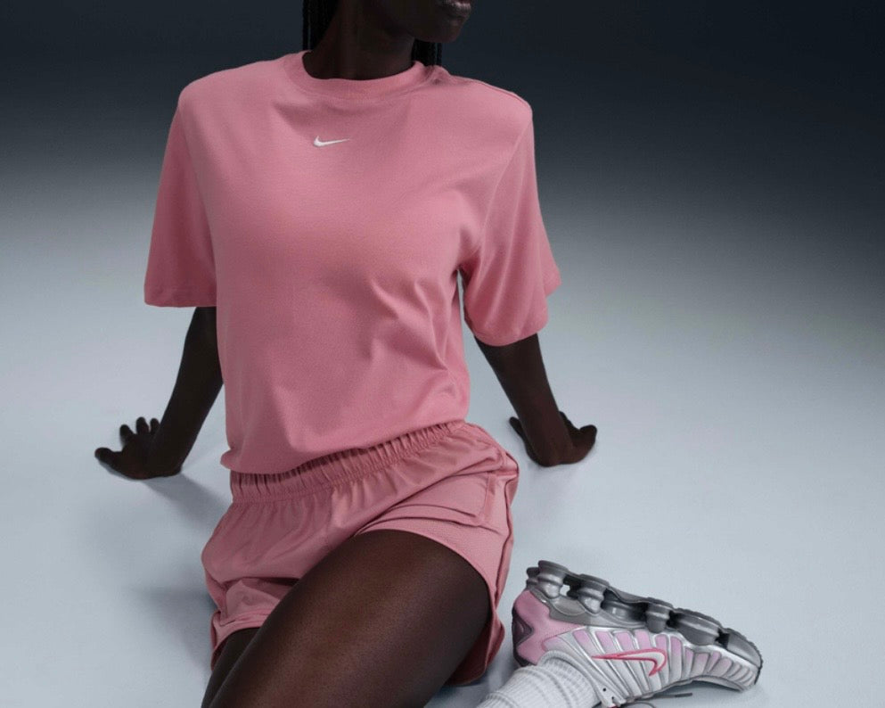 NIKE SPORTSWEAR ESSENTIAL T-SHIRT ‘ELEMENTAL PINK’