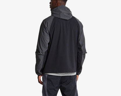 NIKE TECH WOVEN WINDBREAKER JACKET ‘LIGHT ARMY’