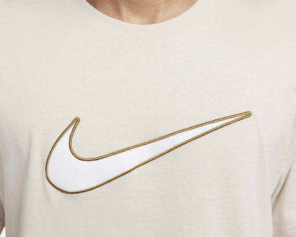 NIKE SPORTSWEAR LOGO T-SHIRT ‘LIGHT OREWOOD’