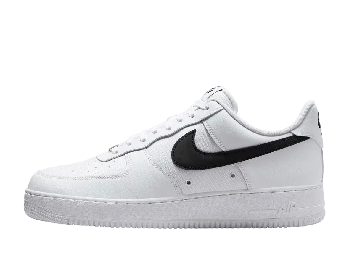 NIKE AIR FORCE 1 ‘07 LV8 ‘WHITE BLACK’
