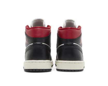 AIR JORDAN 1 MID ‘BLACK SAIL GYM RED’