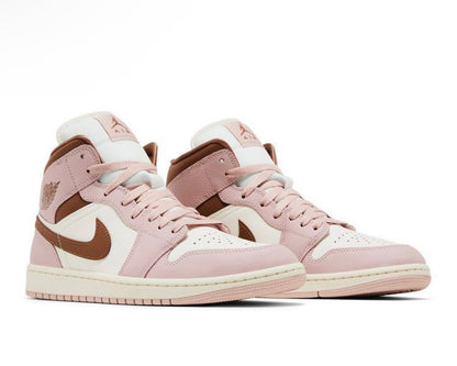 AIR JORDAN 1 MID ‘PINK OXFORD’