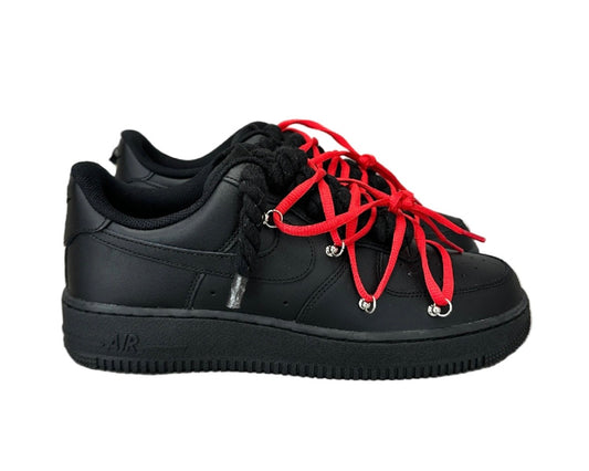 NIKE AIR FORCE 1 ‘07 ‘TRIPLE BLACK’ ‘DOUBLE LACES RED’