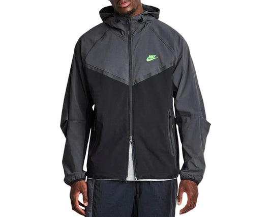 NIKE TECH WOVEN WINDBREAKER JACKET ‘LIGHT ARMY’