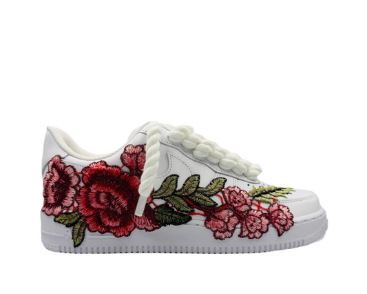 NIKE AIR FORCE 1 LOW ‘07 TRIPLE WHITE ‘ROSE ROPE LACES’