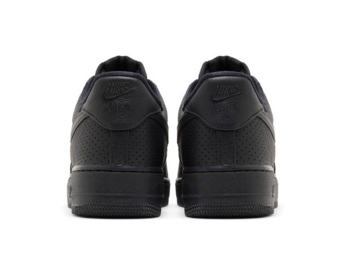 NIKE AIR FORCE 1 SP ‘PERFORATED BLACK’