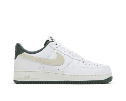 NIKE AIR FORCE ‘07 LV8 ‘VINTAGE GREEN’