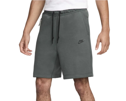 NIKE SPORTSWEAR TECH FLEECE SHORTS ‘VINTAGE GREEN’