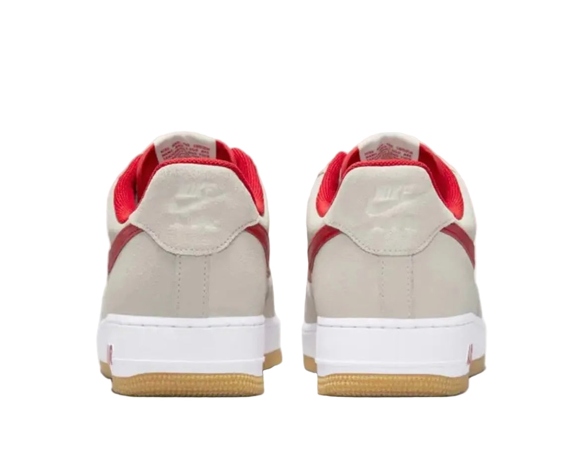 NIKE AIR FORCE 1 ‘07 LV8 ‘PHOTON DUST VARSITY RED’